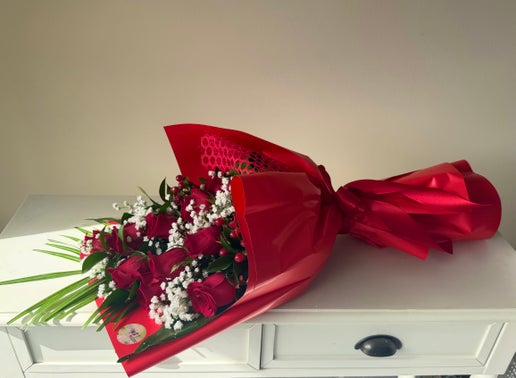 Romance - Birthday flowers - in Destin, FL thumbnail 3